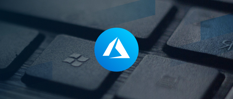 Microsoft Azure mit Tastatur im Hintergrund